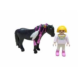NI022 NIÑA CON PONY I3