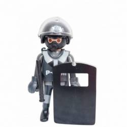 PO025 POLICÍA...