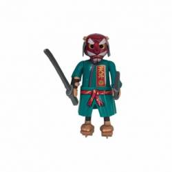 S29C12 ORIENTAL CON MÁSCARA...