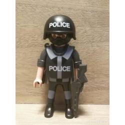 PO008 POLICÍA PLAYMOBIL