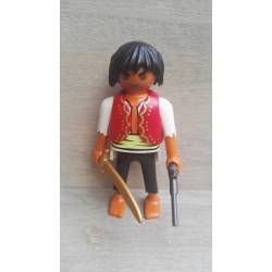 PI010 PIRATA CON CHALECO L003