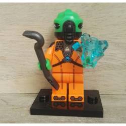 S21L11 ALIEN LEGO SERIE 21