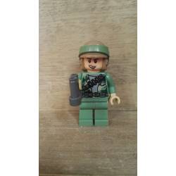 STAR WARS REBEL TROOPER...